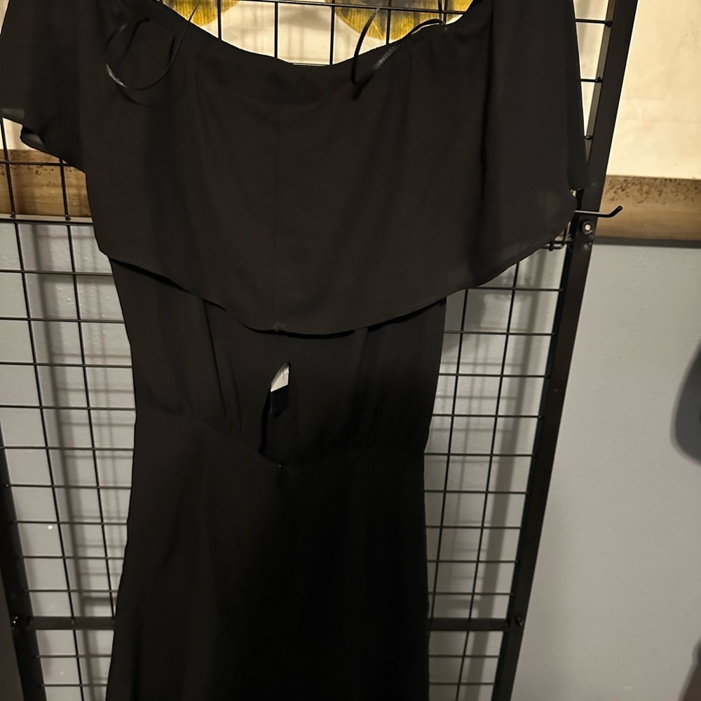 Black Ruffled Off-Shoulder Mini Sundress - Picture 4 of 5